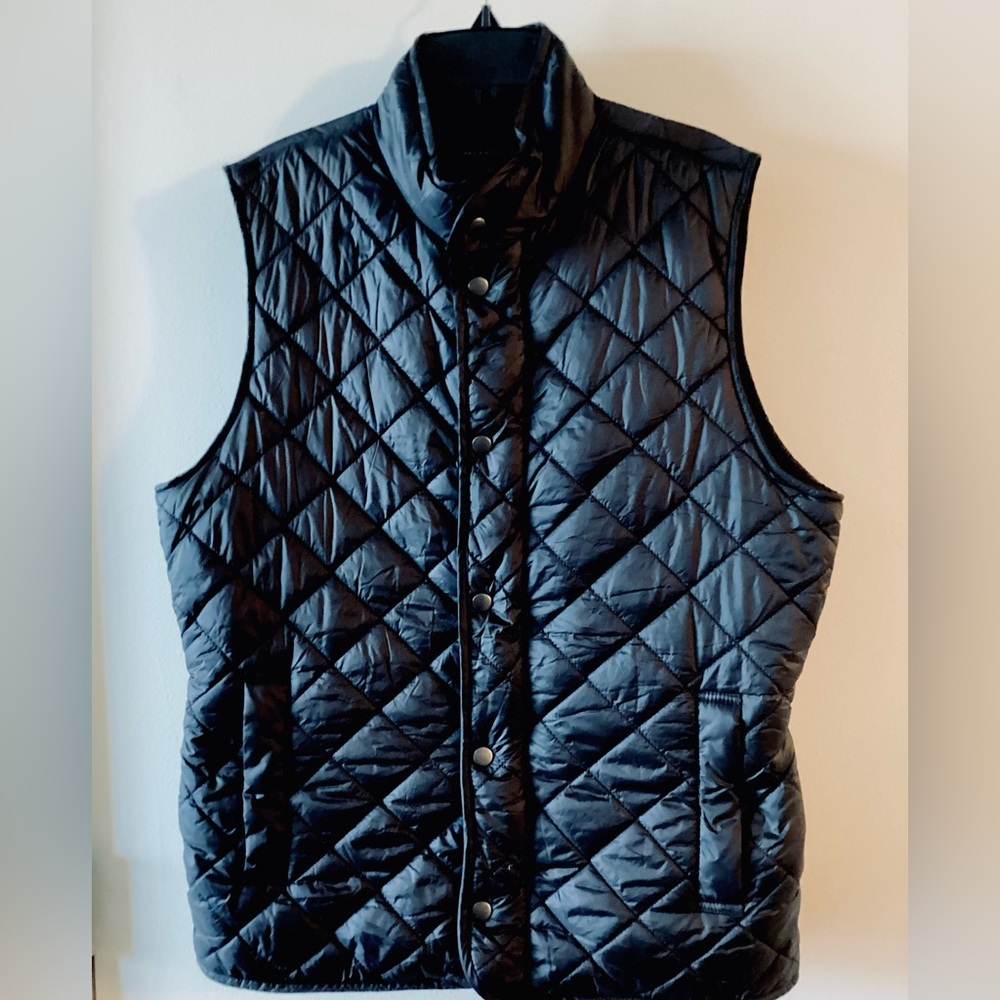 SAKS Fifth Ave Quilted Black Vest Women’s Outerwear
